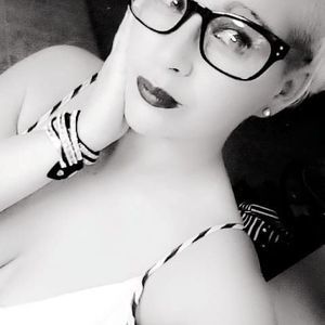 Meet your Posher, Shawna